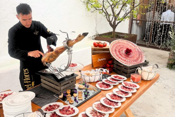 cuanto jamon necesito para un evento